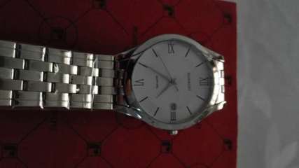 羅西尼雅尊商務R5457W01D 精致設計，靜享精準時光