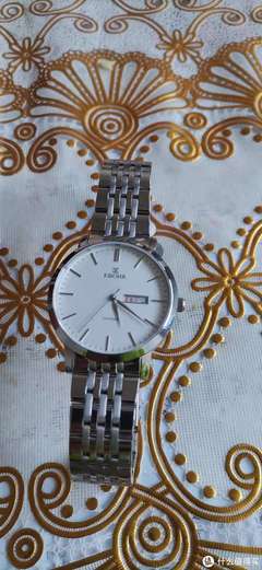 時計之美 探索石英表的永恒魅力